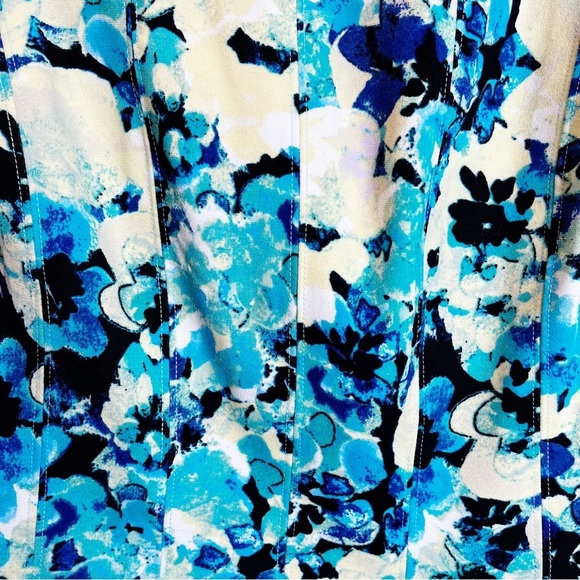 Ann Taylor - Petite Floral Print Tee - Sz. LP - Picture 6 of 6